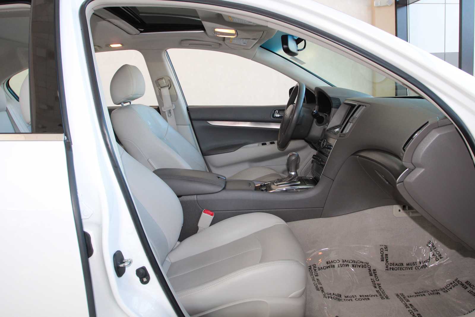 used 2012 INFINITI G37 car, priced at $13,297