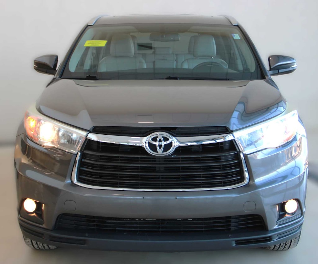 Used 2016 Toyota Highlander XLE SUV
