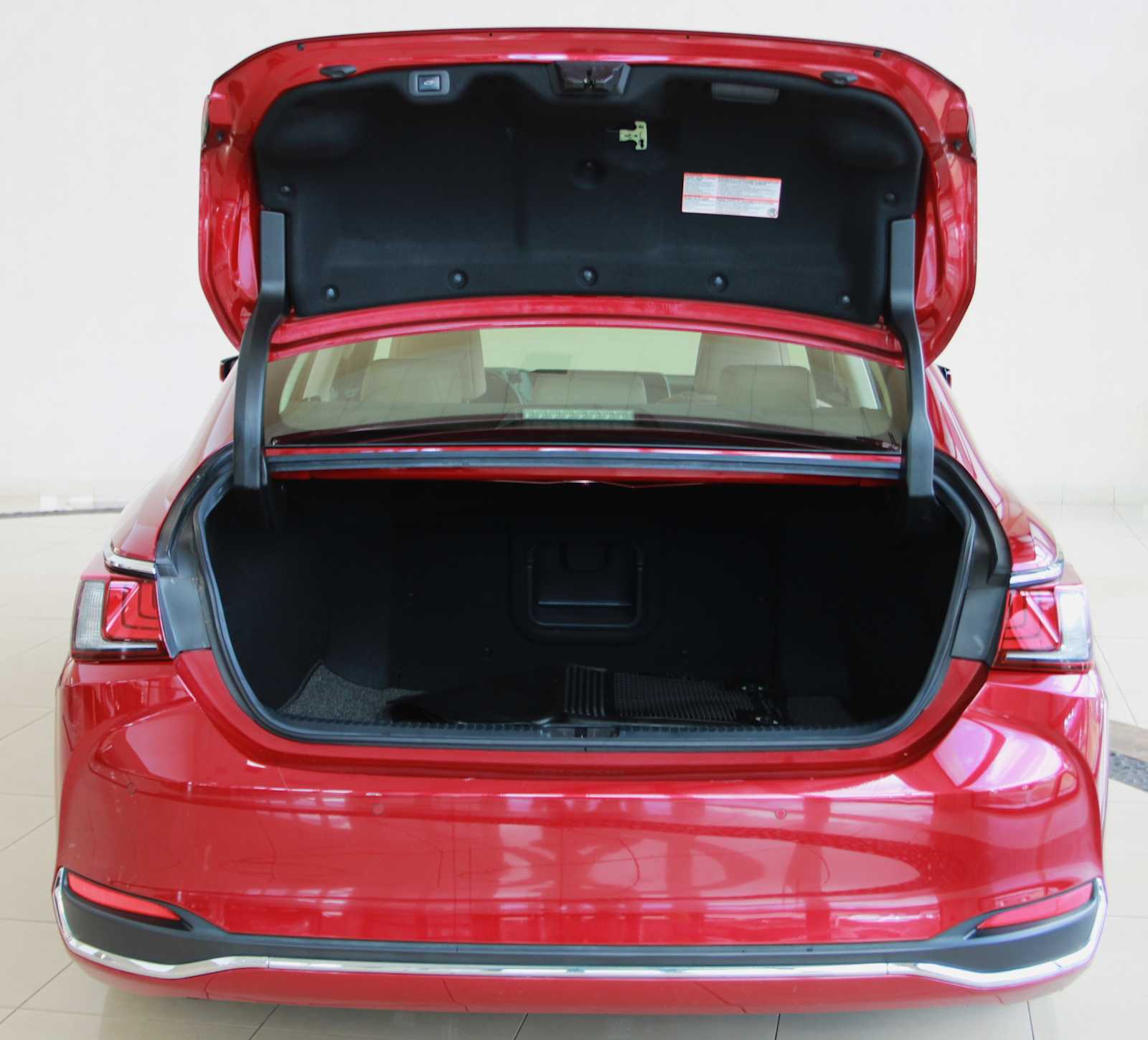 used 2019 Lexus ES 300h car, priced at $23,497