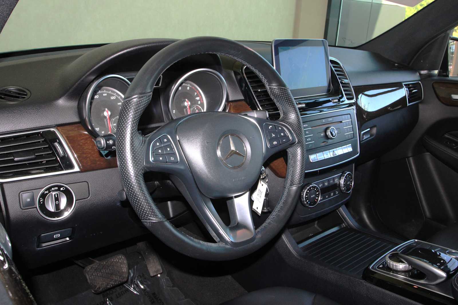 used 2017 Mercedes-Benz GLE 350 car, priced at $18,297
