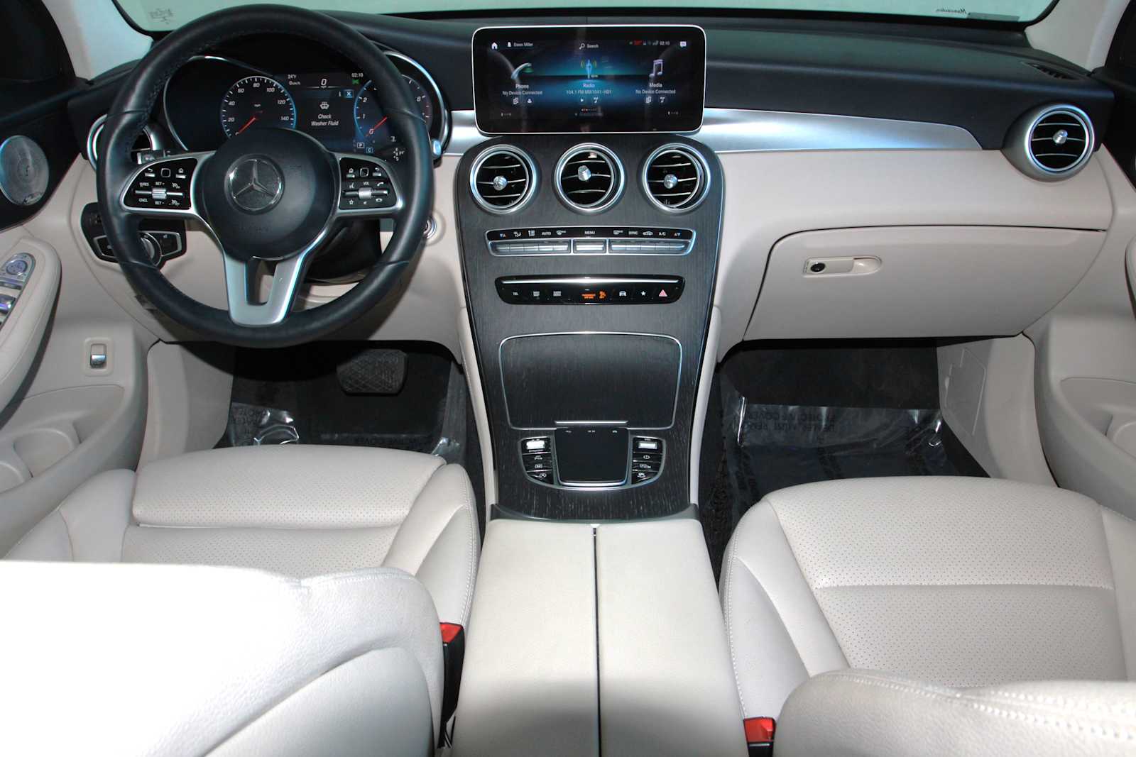 used 2020 Mercedes-Benz GLC 300 car, priced at $20,497