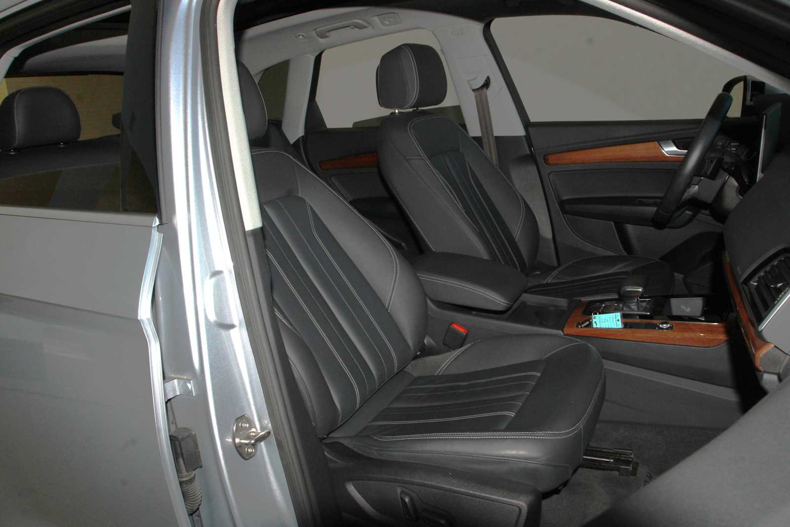 used 2023 Audi Q5 car, priced at $31,497