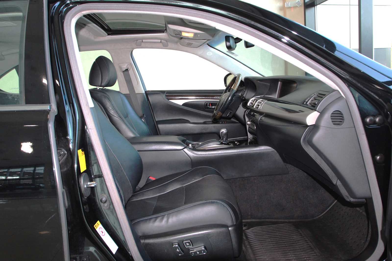 used 2013 Lexus LS 460 car, priced at $20,997