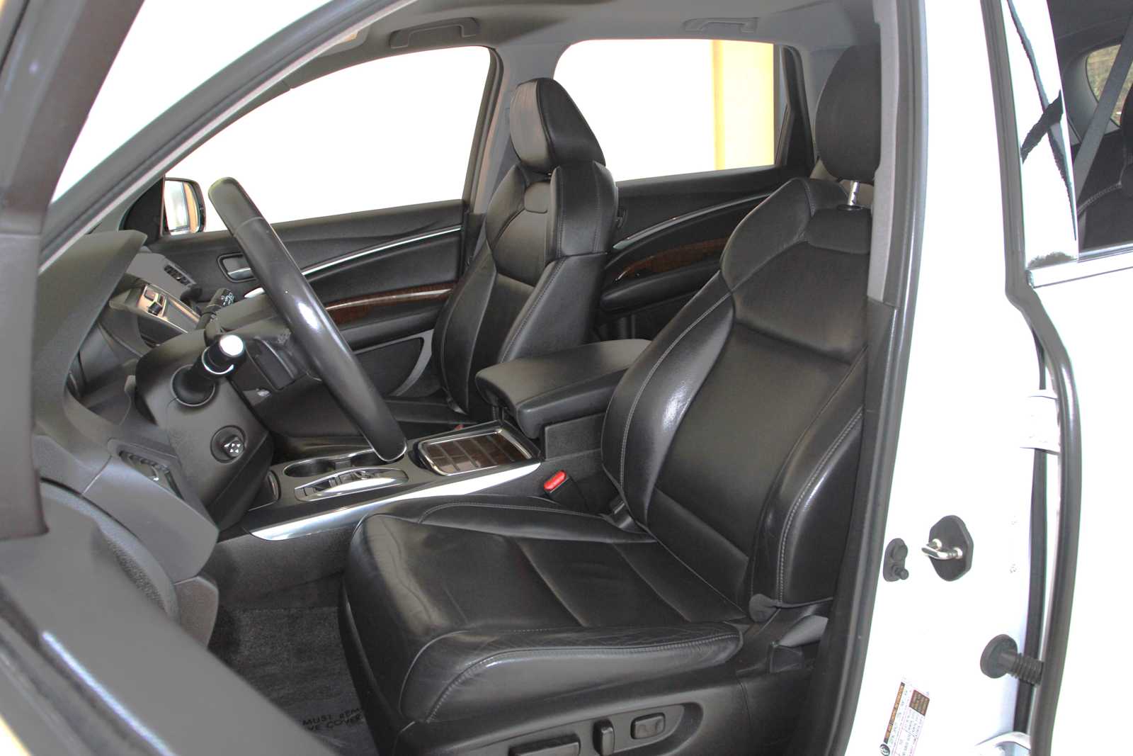 used 2018 Acura MDX car, priced at $23,097