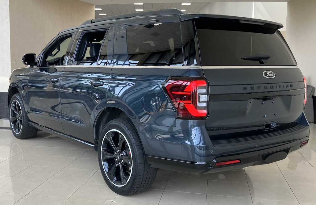 Used 2024 Ford Expedition Limited SUV