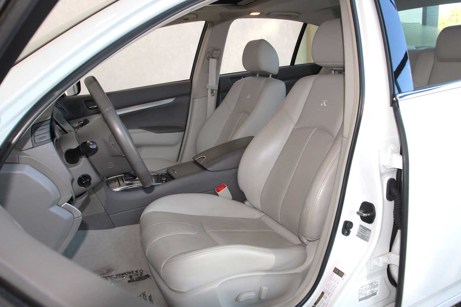 used 2012 INFINITI G37 car, priced at $13,297