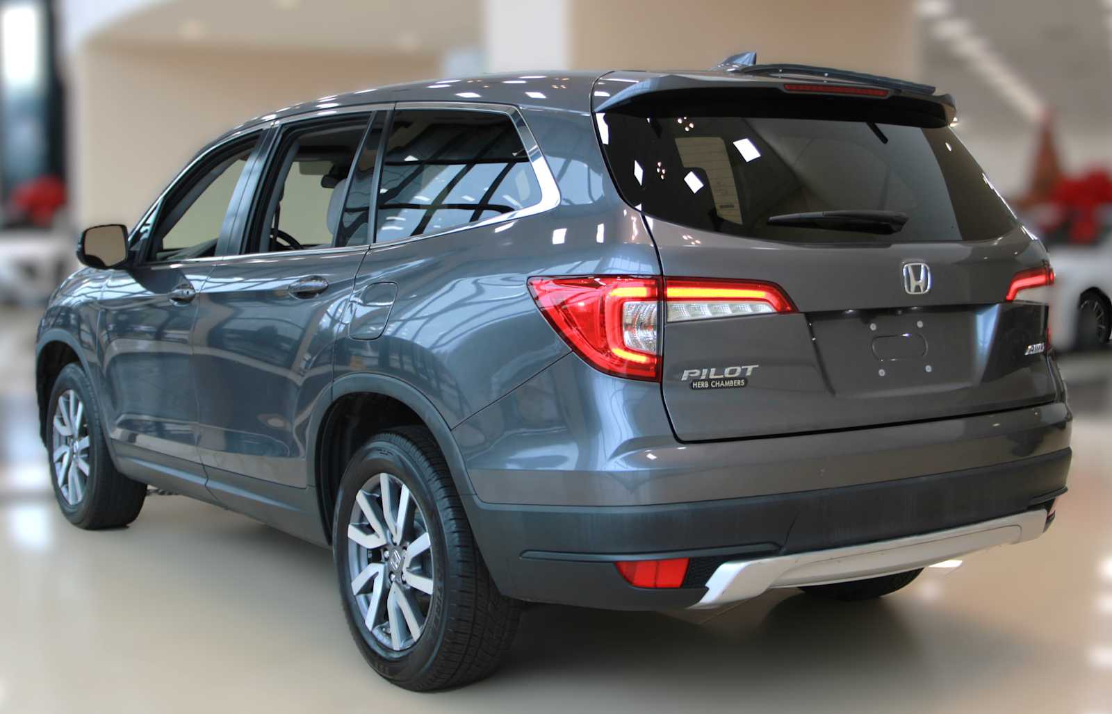 2019 Honda Pilot EX photo 3