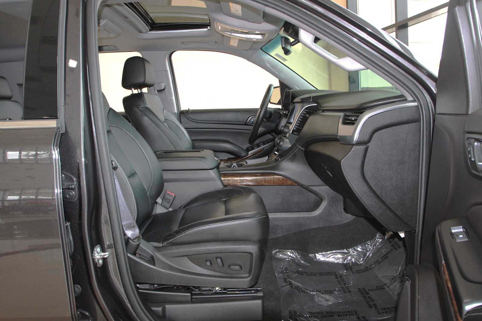 used 2017 Chevrolet Suburban car, priced at $27,097