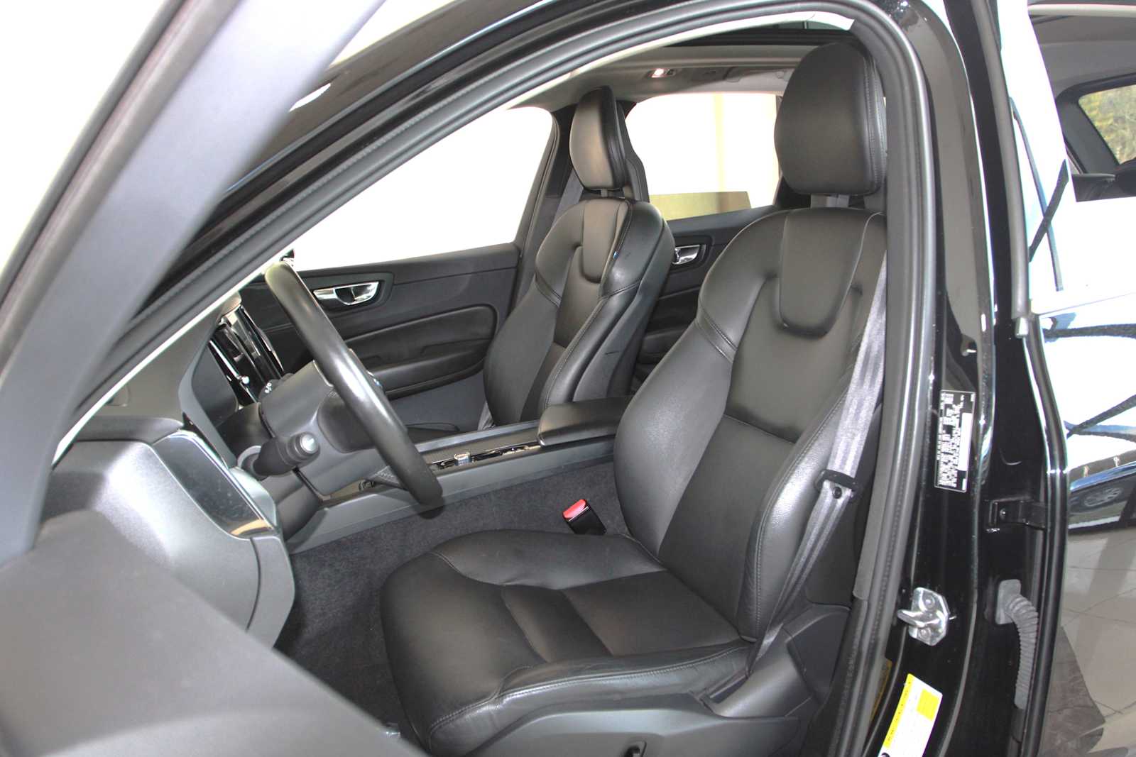 used 2019 Volvo XC60 car, priced at $18,497