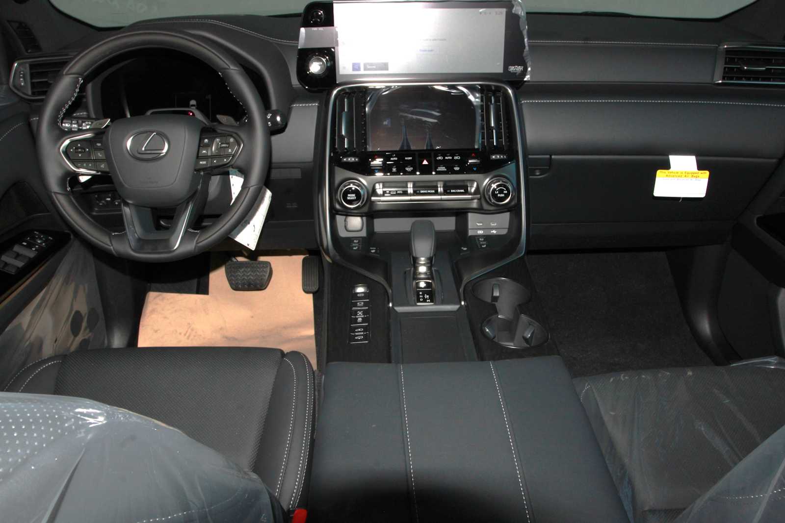 new 2026 Lexus LX 700h car, priced at $122,083