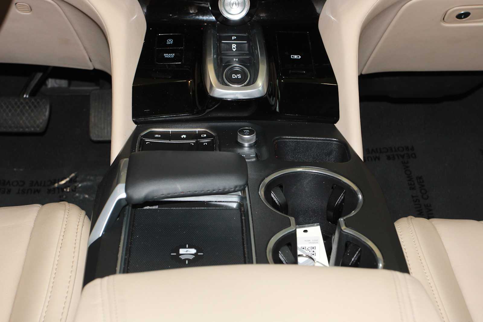 used 2023 Acura MDX car, priced at $37,797