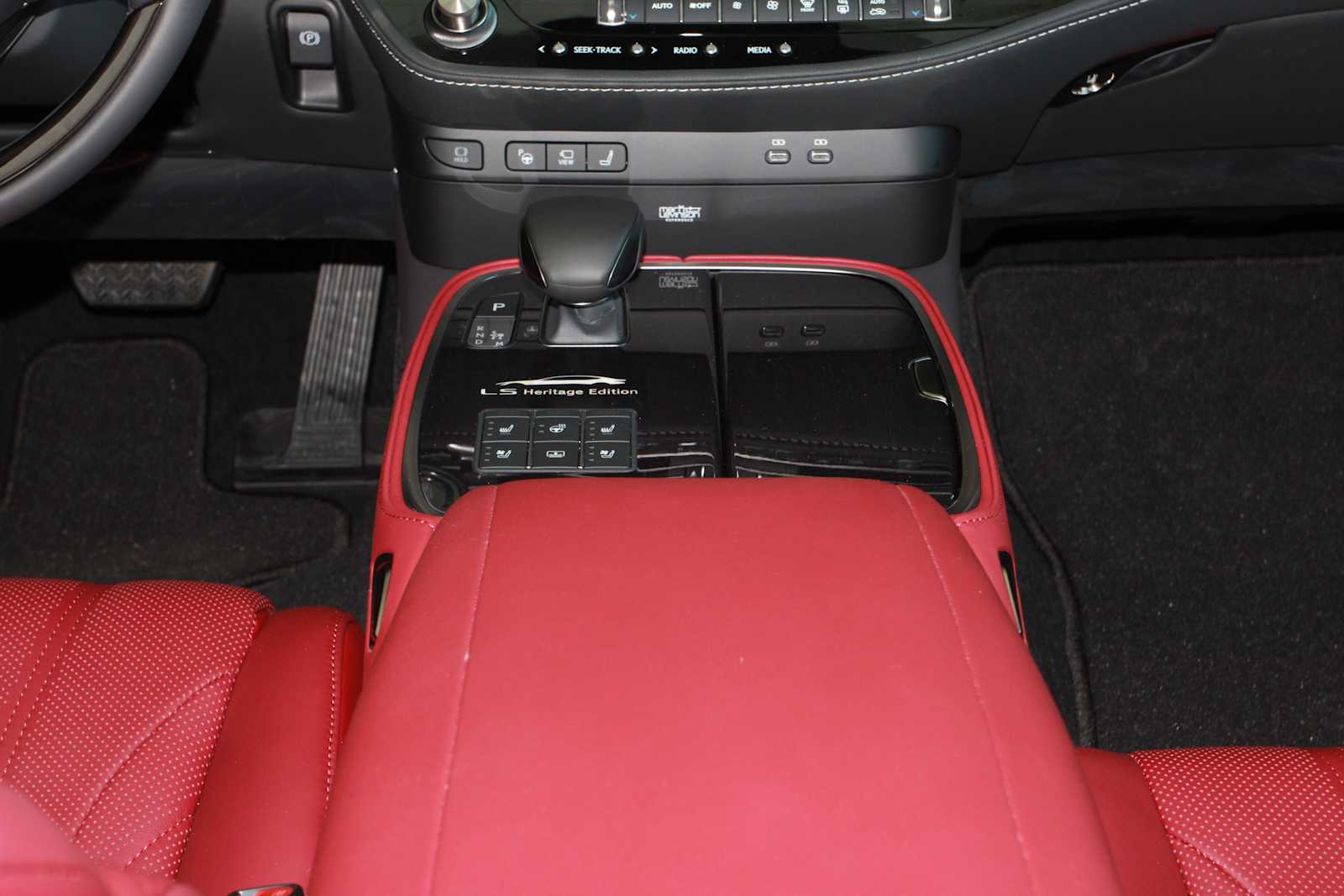 new 2026 Lexus LS 500 car, priced at $99,280