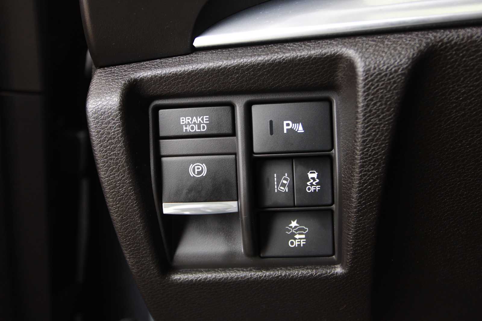 used 2020 Acura MDX car, priced at $24,497