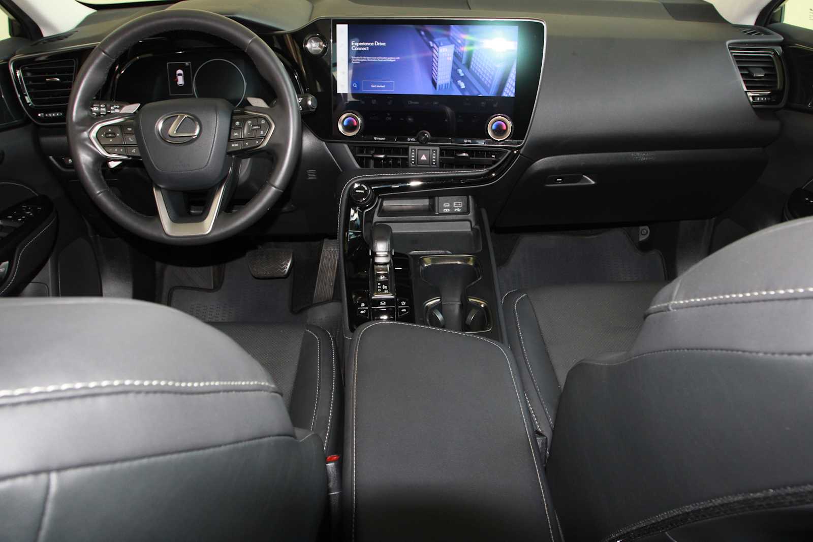 2023 Lexus NX 350 - Photo 6