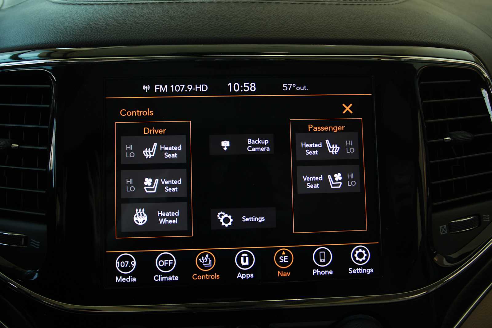 used 2020 Jeep Grand Cherokee car, priced at $18,497