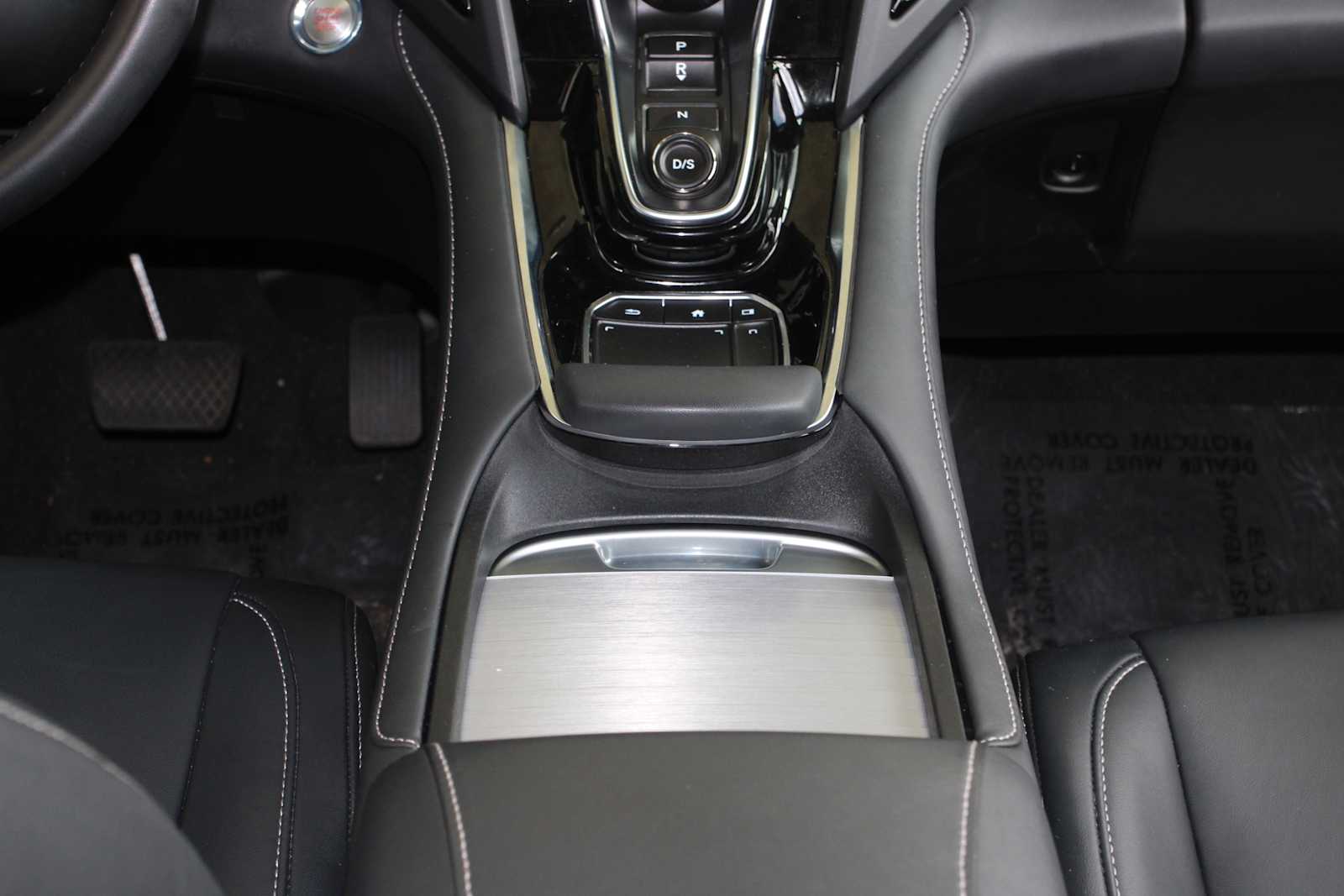 used 2024 Acura RDX car, priced at $36,997