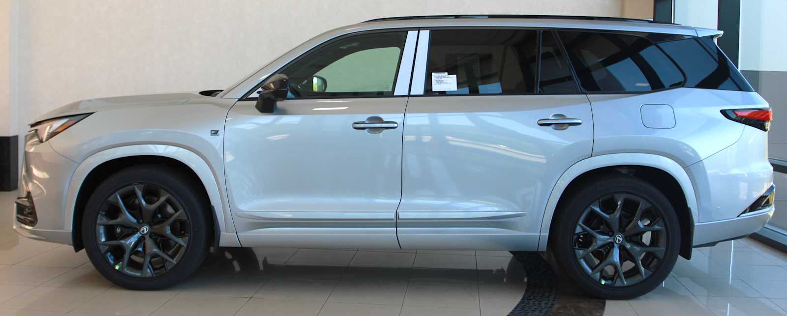 new 2026 Lexus TX 500h car, priced at $76,062