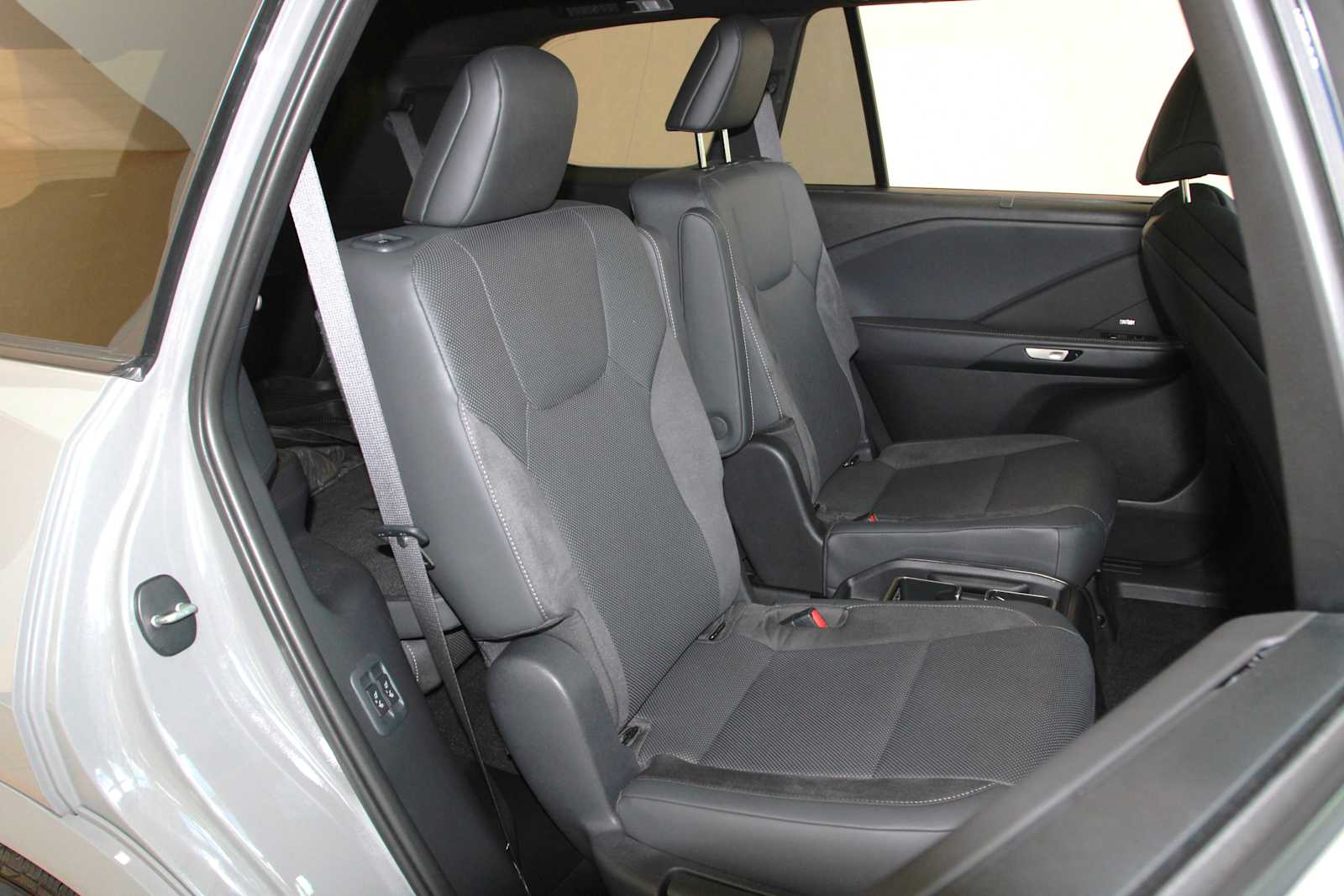 used 2025 Lexus TX 500h car, priced at $76,497