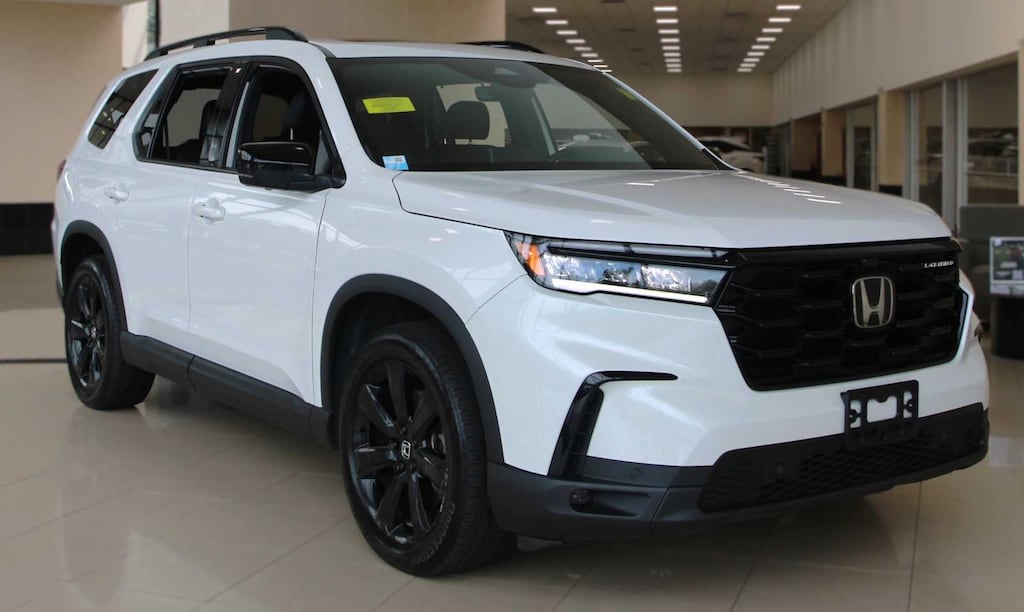 Used 2025 Honda Pilot Black Edition SUV