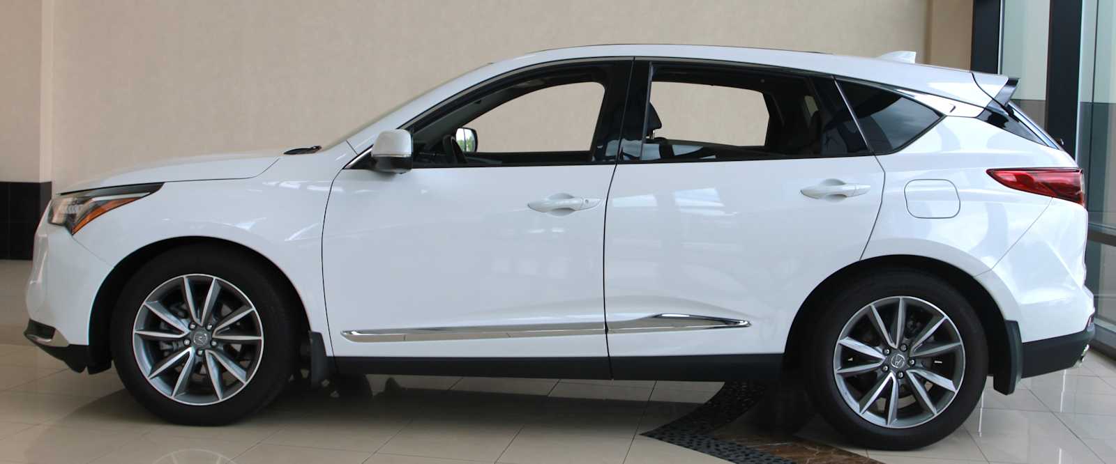 used 2024 Acura RDX car, priced at $36,997