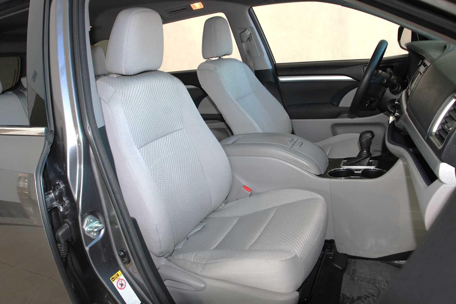 used 2015 Toyota Highlander car, priced at $18,197