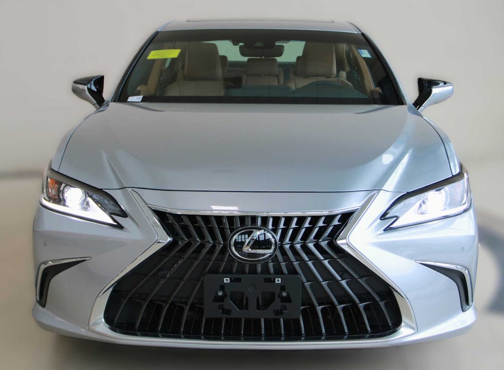 Certified 2022 Lexus ES 350 4-Door Sedan