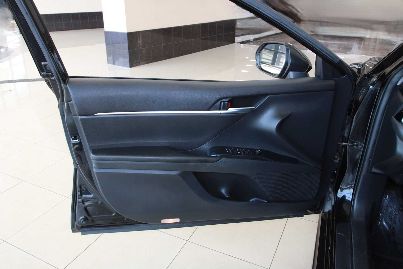 used 2018 Toyota Camry car, priced at $21,497