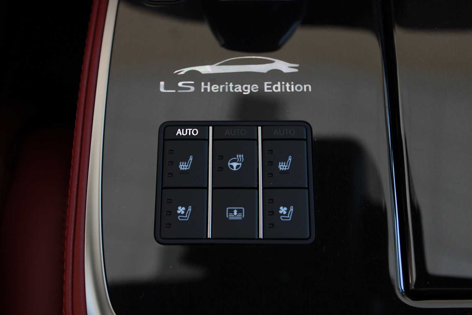 new 2026 Lexus LS 500 car, priced at $99,280