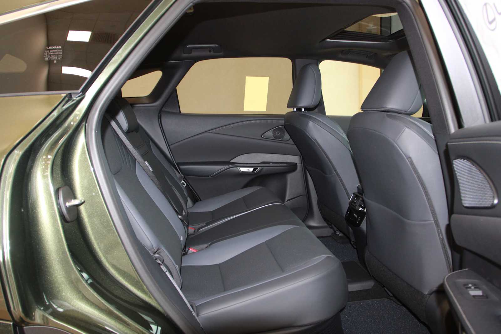 new 2026 Lexus RX 450h Plus car, priced at $70,323