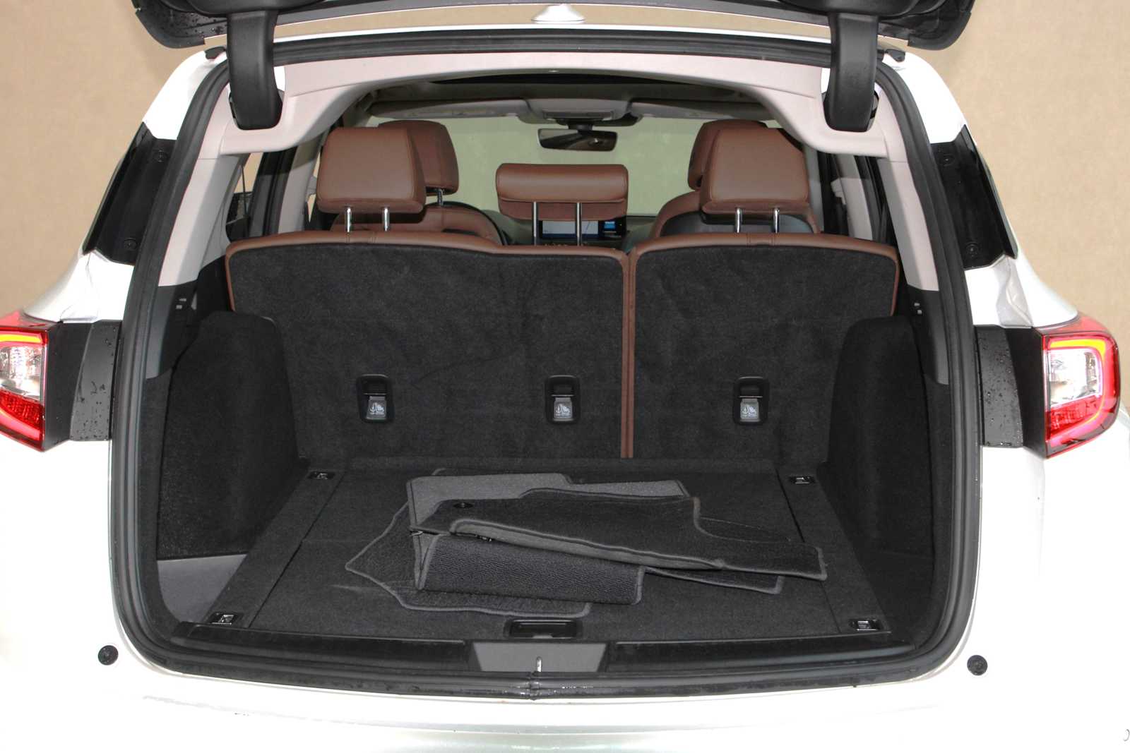 used 2021 Acura RDX car, priced at $27,497