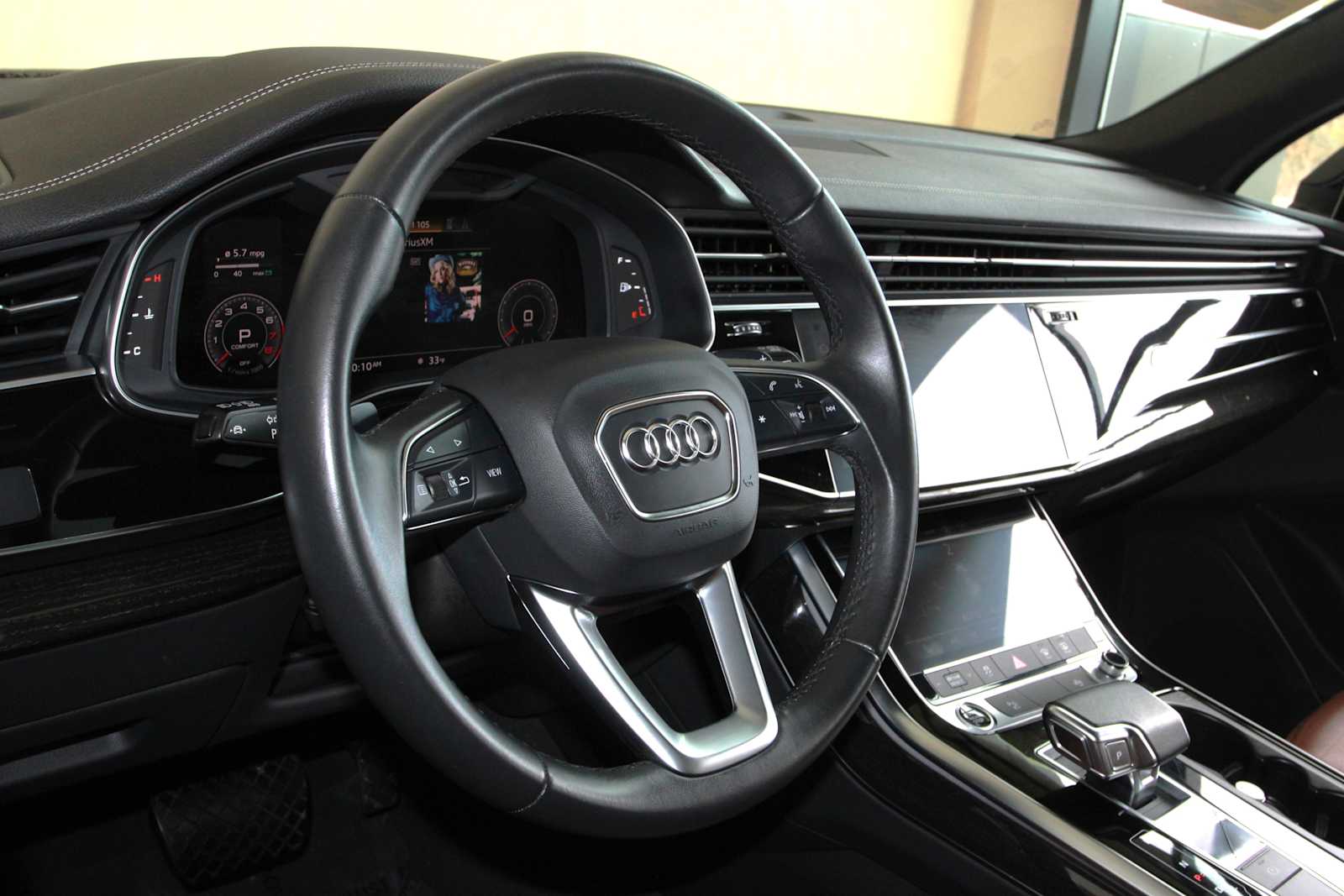 used 2023 Audi Q7 car, priced at $38,497