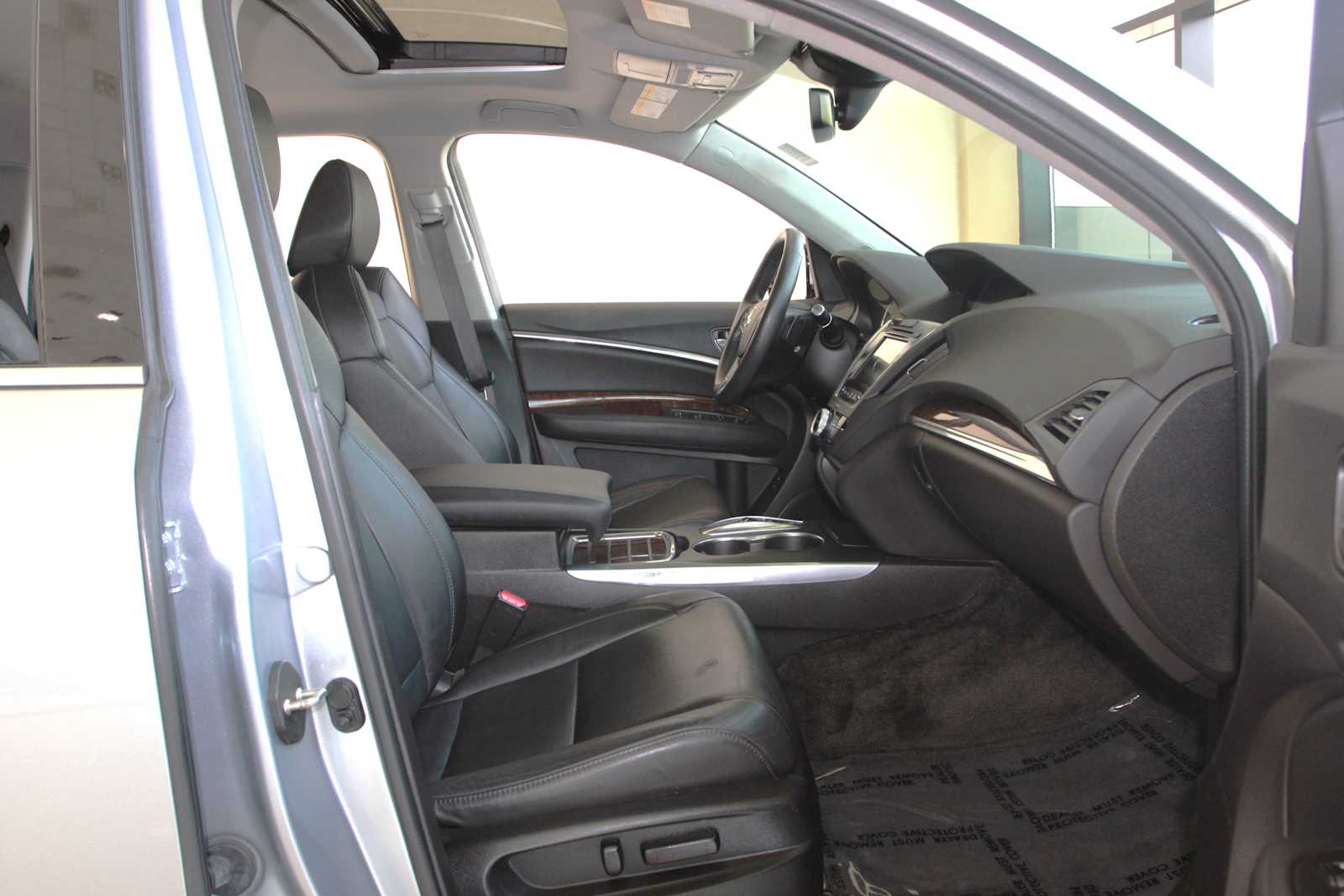 used 2017 Acura MDX car, priced at $18,497