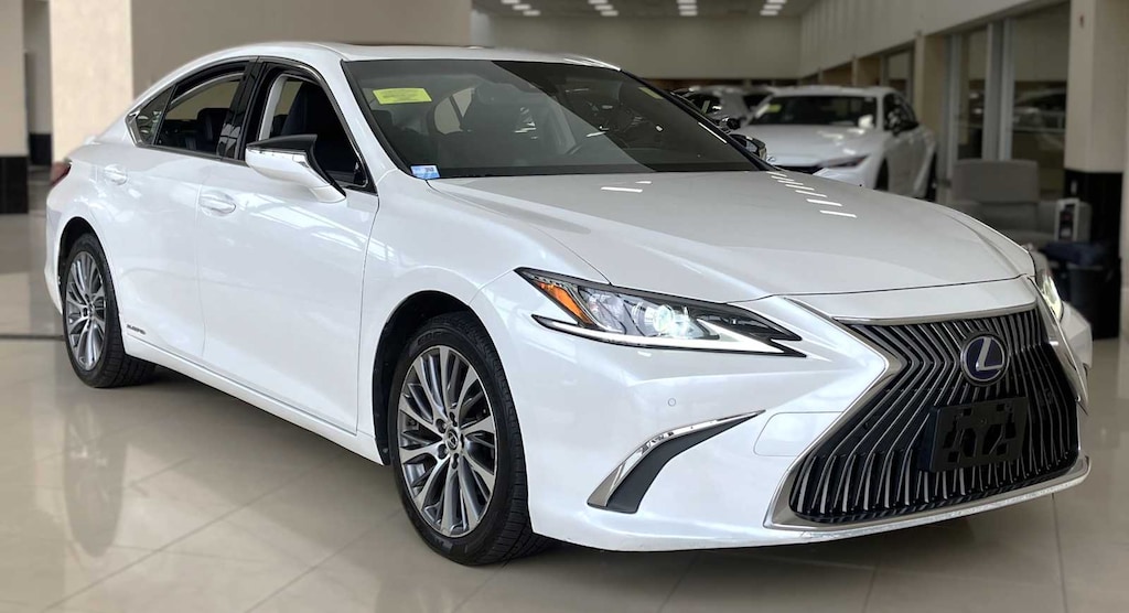 Used 2019 Lexus ES 300h Sedan