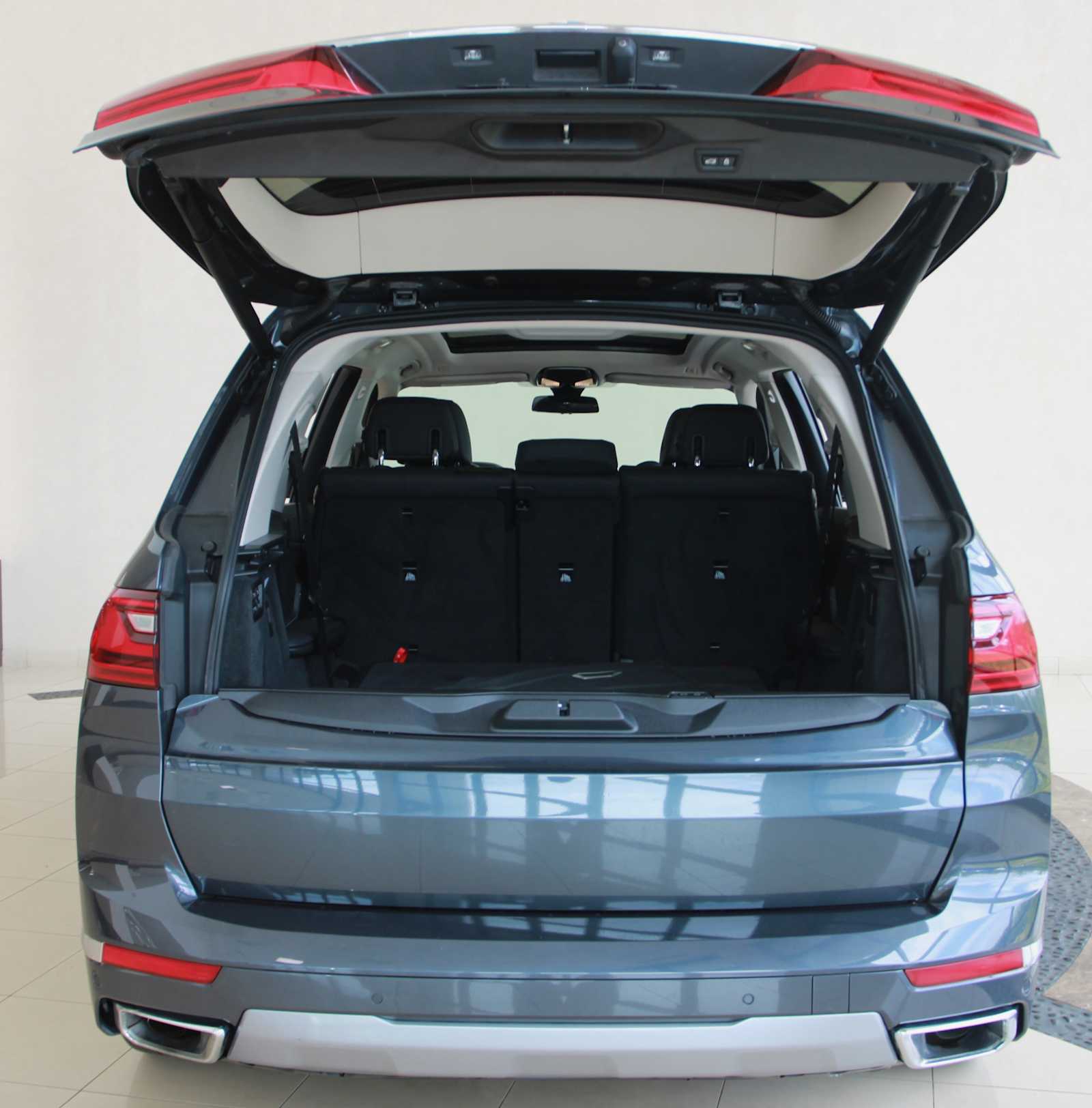 used 2021 BMW X7 car, priced at $43,497