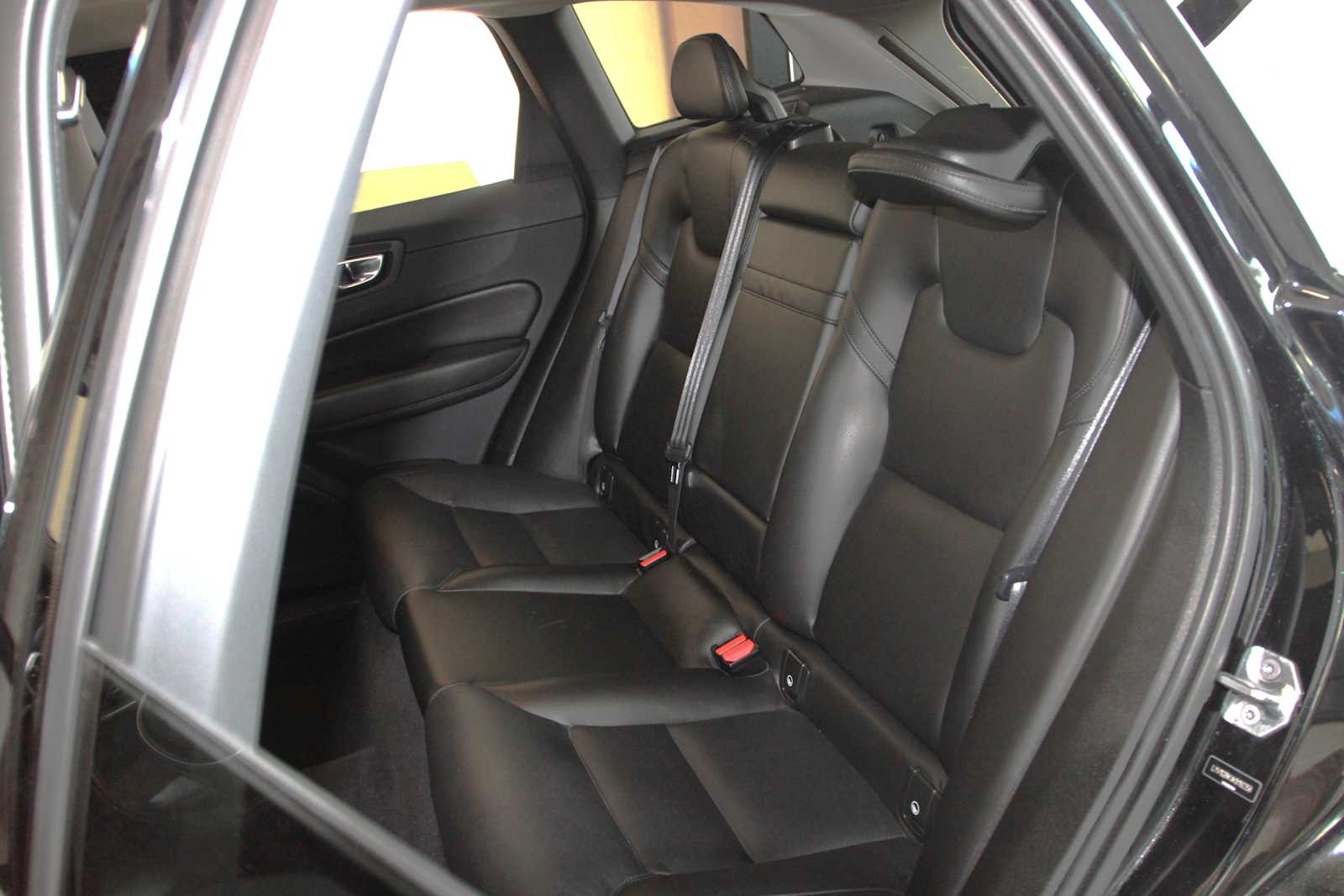 used 2019 Volvo XC60 car, priced at $18,497