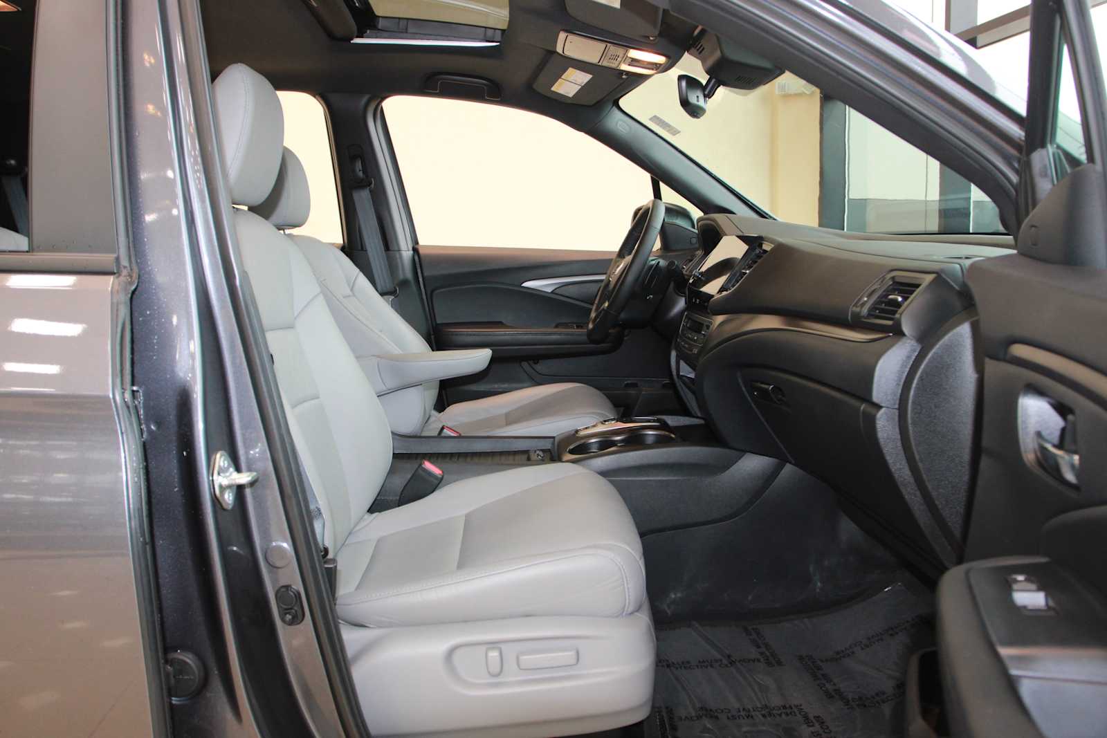 used 2020 Honda Passport car, priced at $28,497