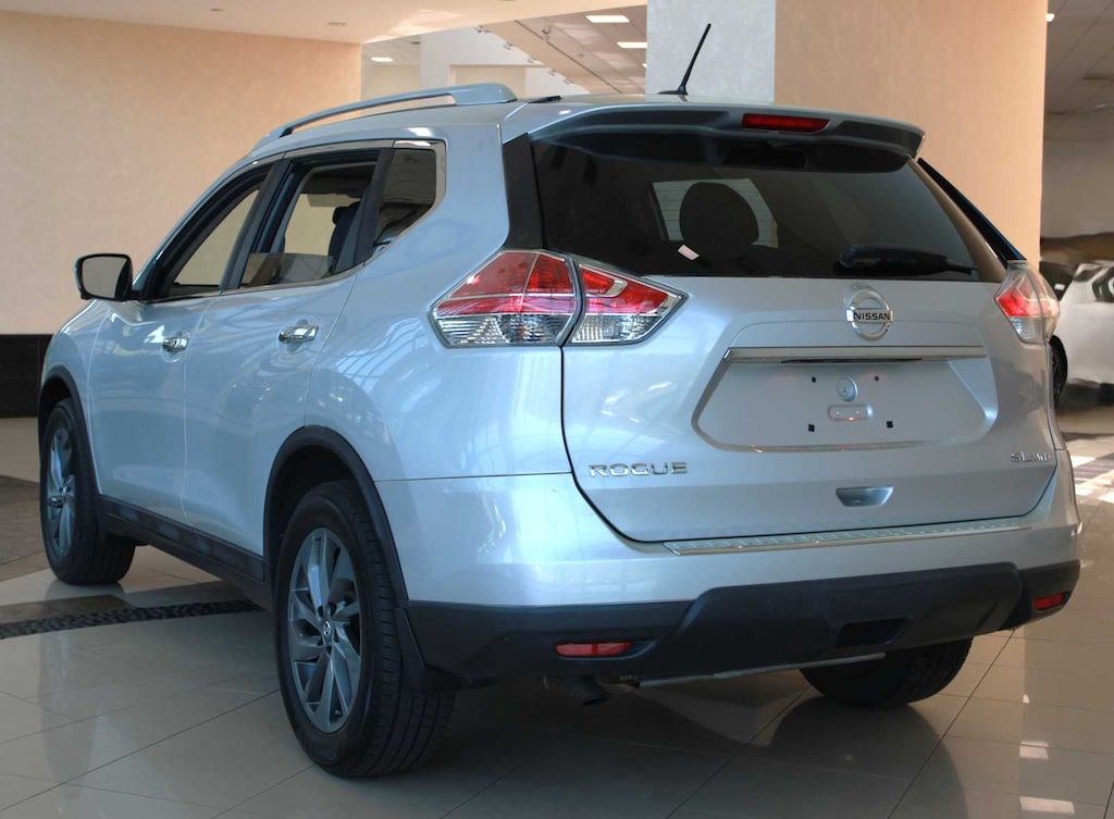 Used 2016 Nissan Rogue SL SUV