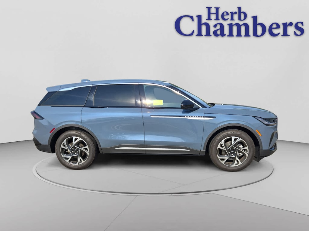 Used 2026 Lincoln Nautilus Premiere SUV