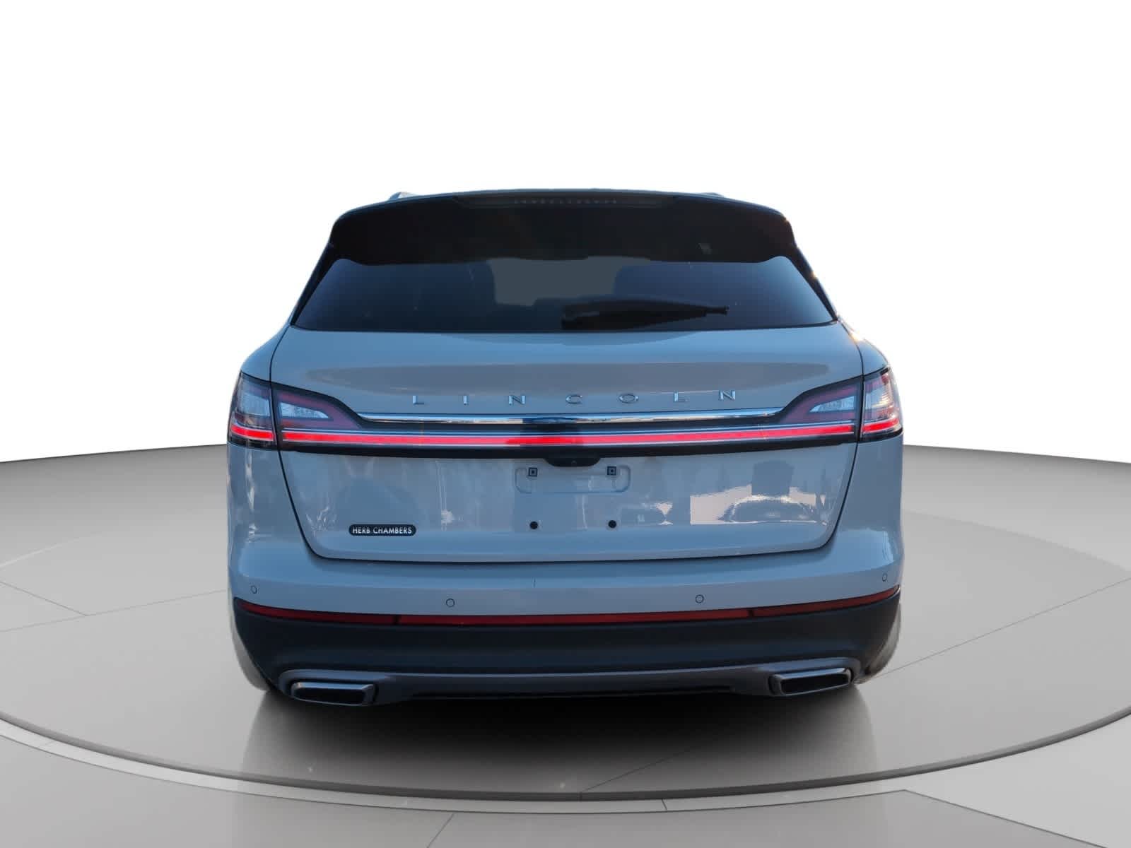 used 2022 Lincoln Nautilus car, priced at $26,998