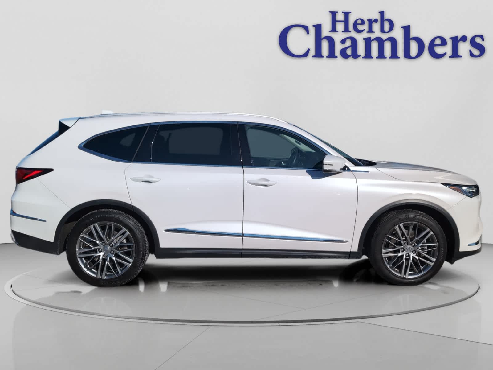 used 2024 Acura MDX car, priced at $44,998