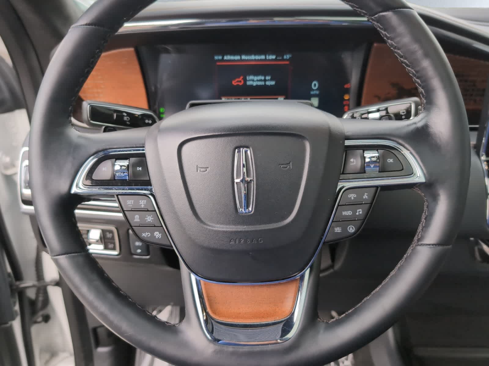used 2024 Lincoln Navigator L car, priced at $77,698