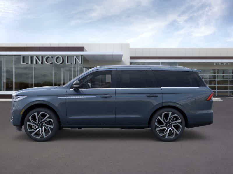 new 2026 Lincoln Navigator car, priced at $108,335