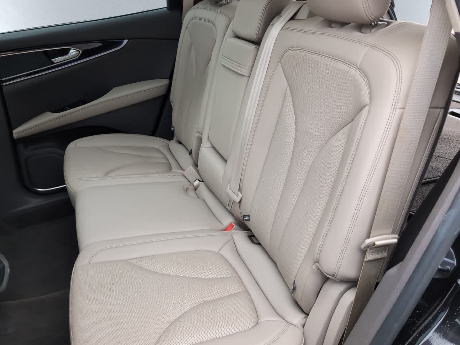 used 2022 Lincoln Nautilus car, priced at $34,698