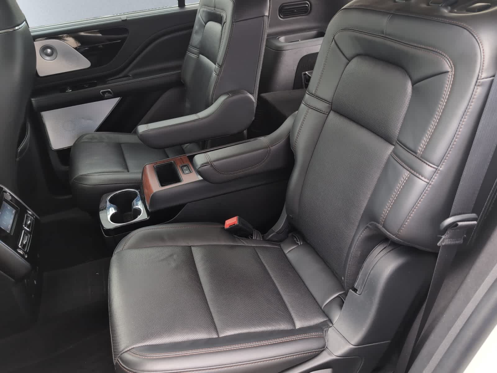 used 2022 Lincoln Aviator car, priced at $32,198