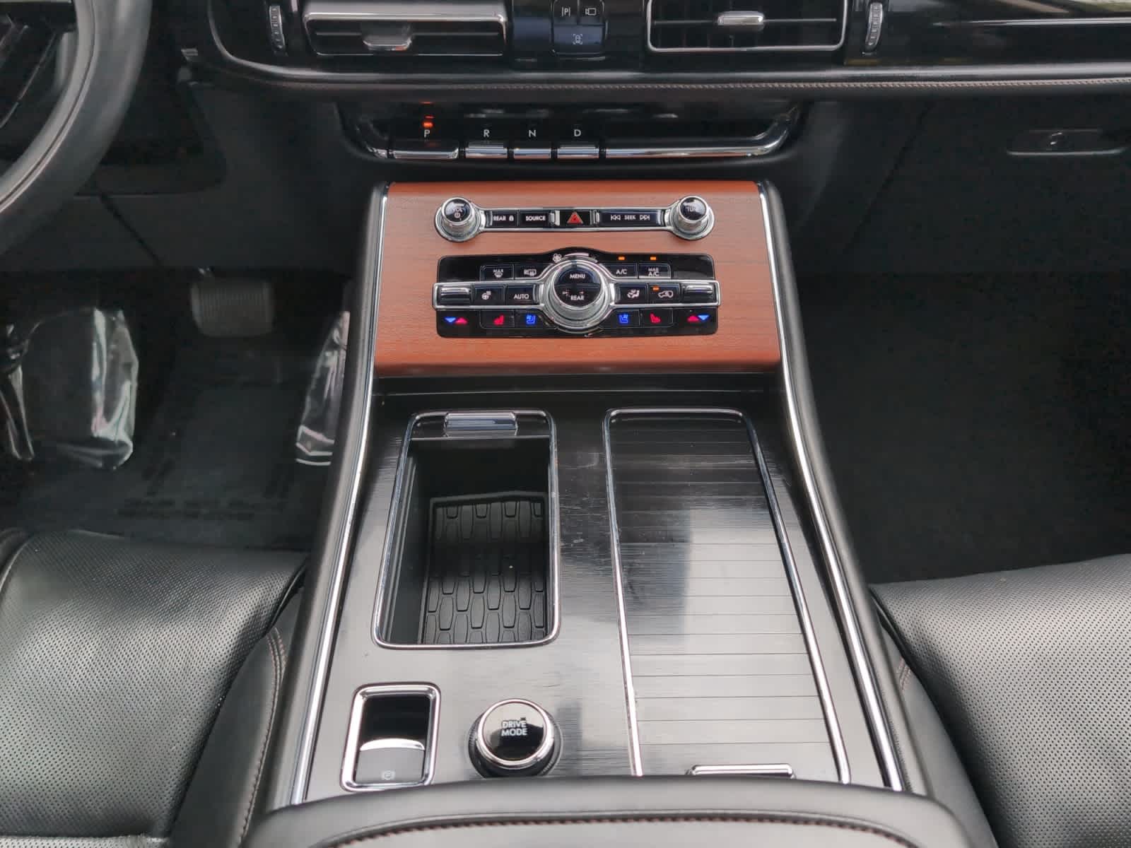 used 2022 Lincoln Aviator car, priced at $32,198