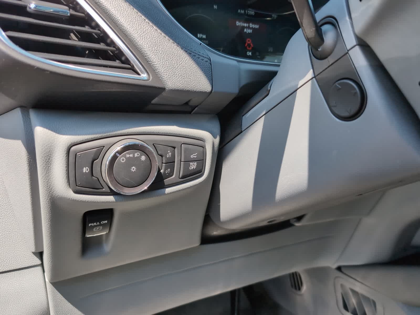 used 2020 Lincoln Nautilus car, priced at $25,298