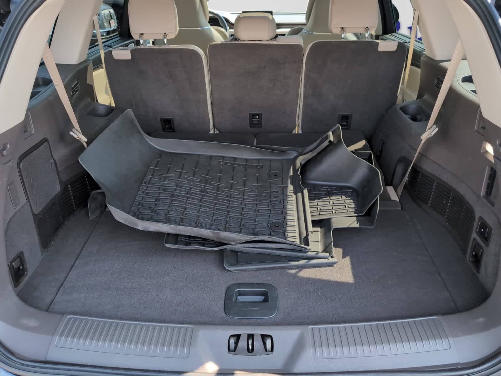 used 2023 Lincoln Aviator car, priced at $41,798