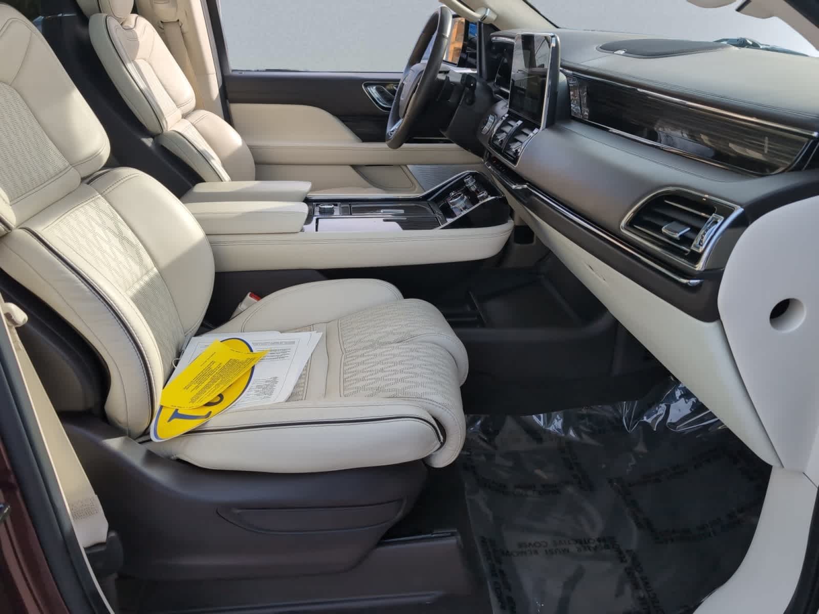 used 2021 Lincoln Navigator car, priced at $45,598