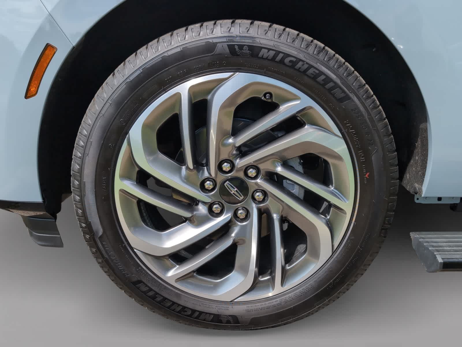 used 2026 Lincoln Navigator car, priced at $96,077