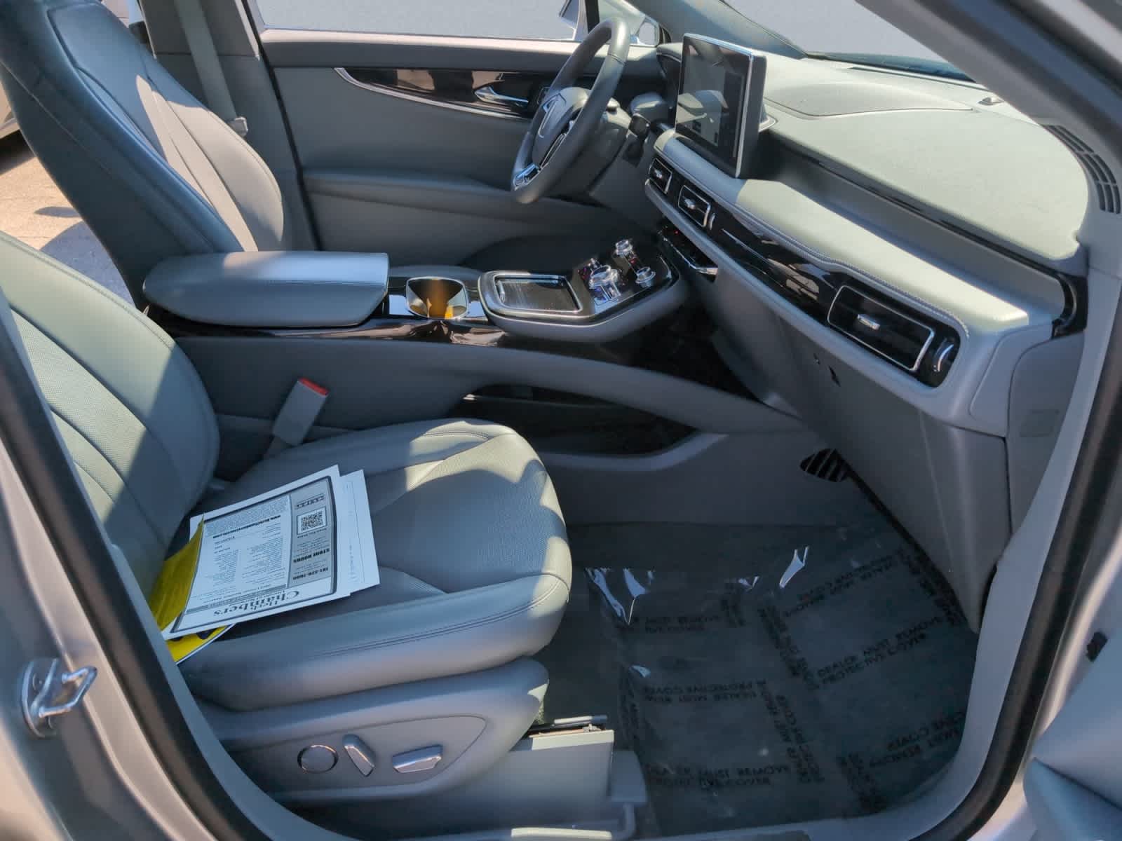 used 2022 Lincoln Nautilus car, priced at $34,898